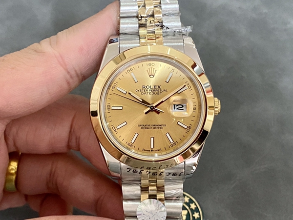 激安ロレックス背面デザイン